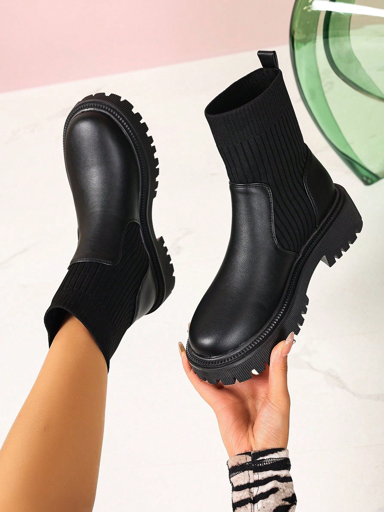 Women's leather boots